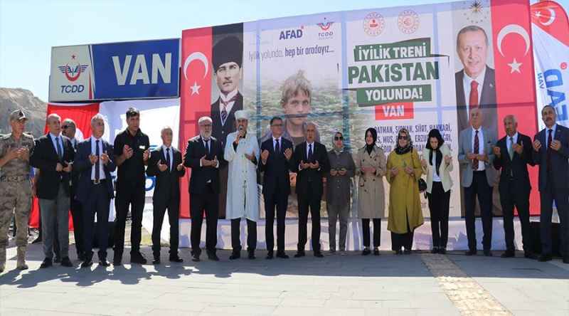 Bakan Kirişci Van’da