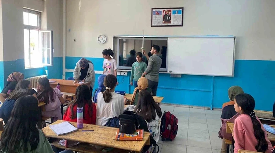 Erciş’te öğrencilere sağlık taraması yapıldı