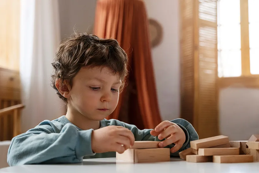 Çocuklarda Eleştirel Düşünme Becerileri Kazandırma